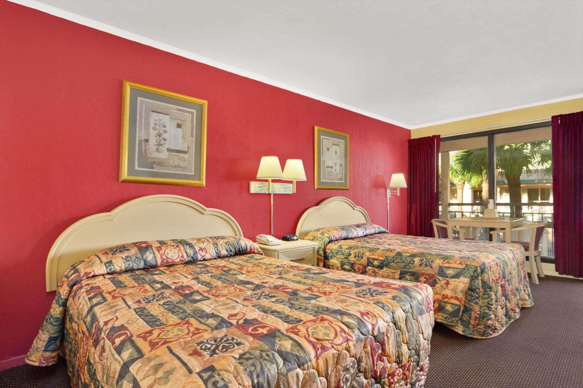 Royal Palace Inn And Suites Myrtle Beach Ocean Blvd Extérieur photo